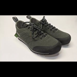 Evolv Approach Shoes